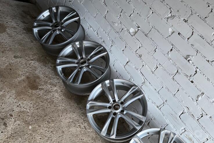 Not Oem, light alloy