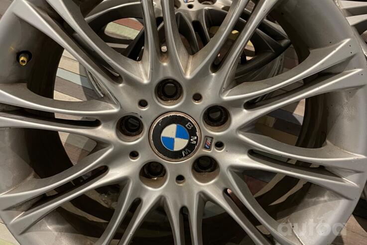 Bmw, light alloy