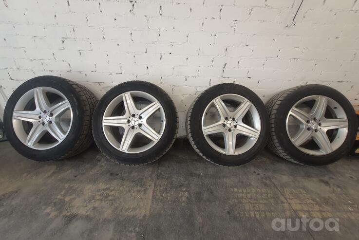 Mercedes, light alloy