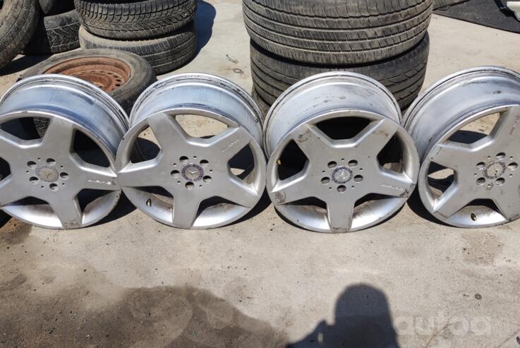 Mercedes, light alloy
