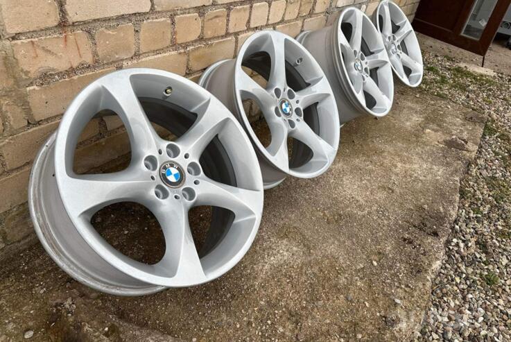 Bmw, light alloy