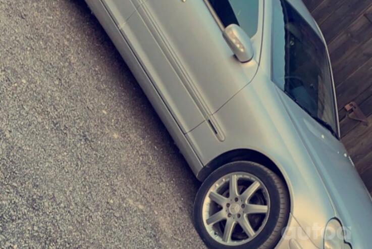 Mercedes, light alloy