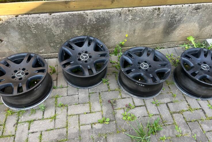 Mercedes, light alloy