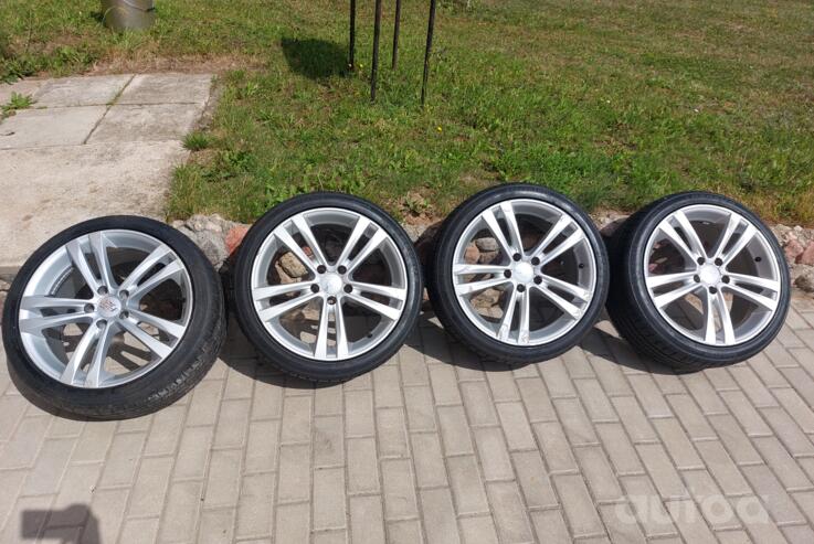 Audi, light alloy