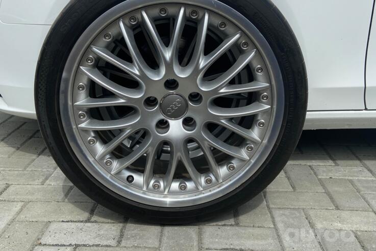 Audi, light alloy