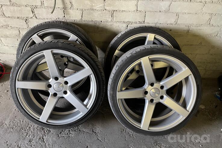 Bmw, light alloy