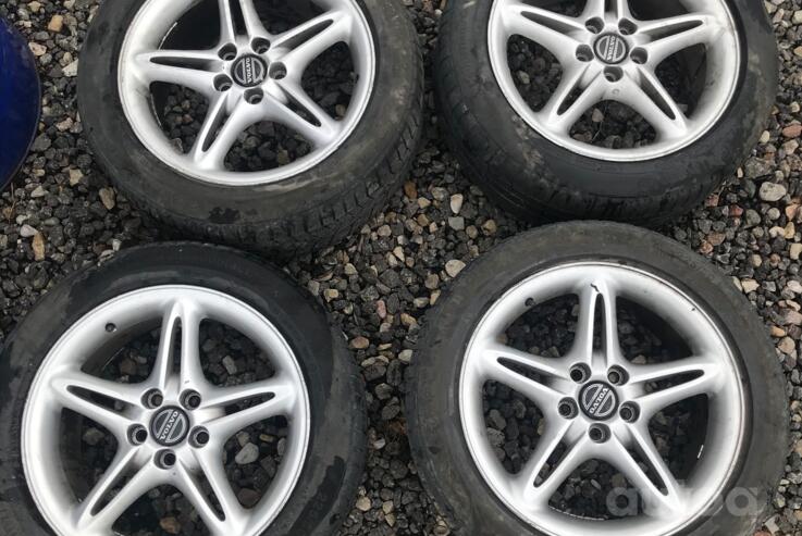 Volvo, light alloy