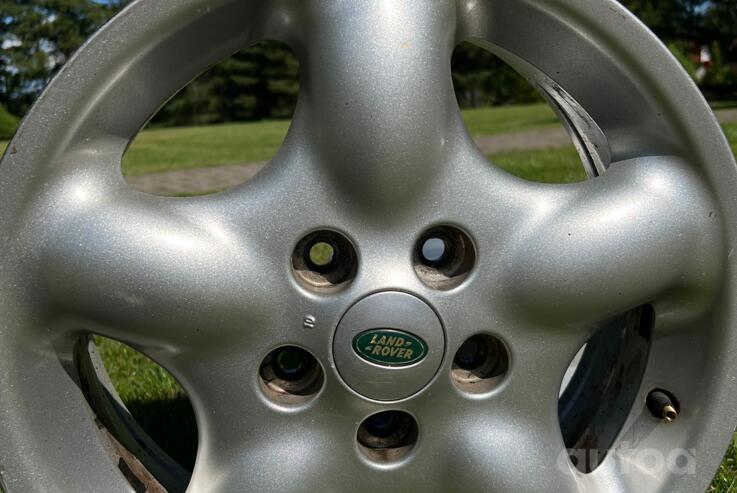 Land Rover, light alloy