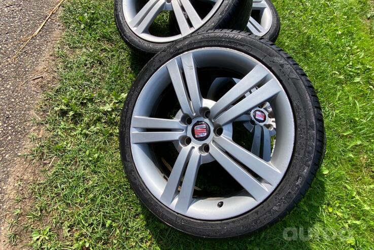 Seat Leon, light alloy