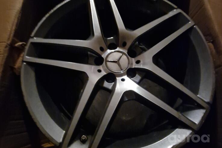 Mercedes, light alloy