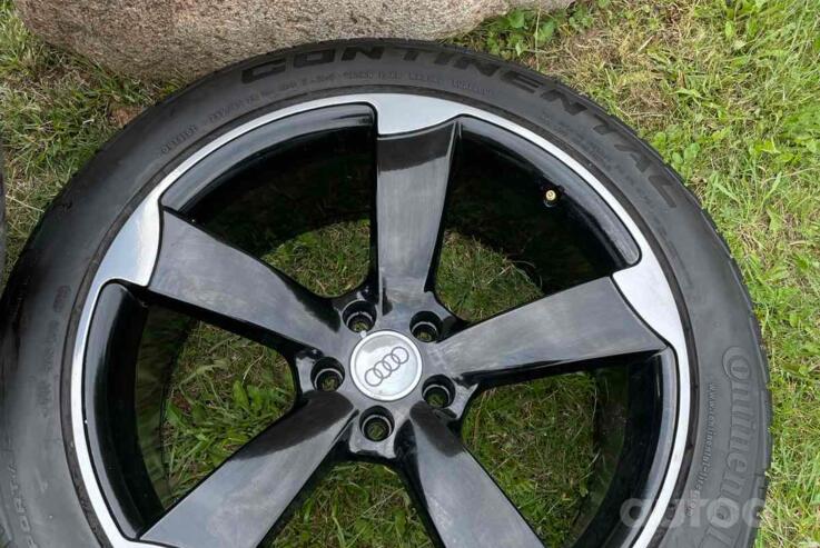 Audi, light alloy
