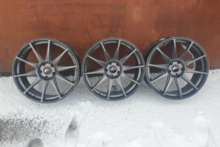 Japan Racing JR11, light alloy