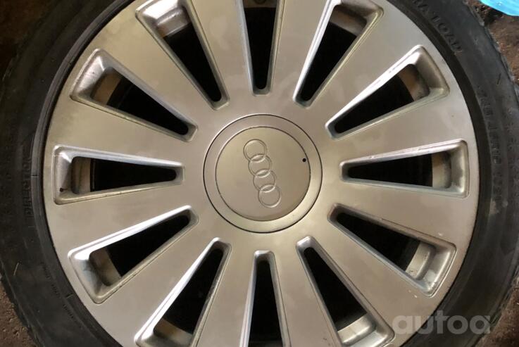Audi A8, light alloy