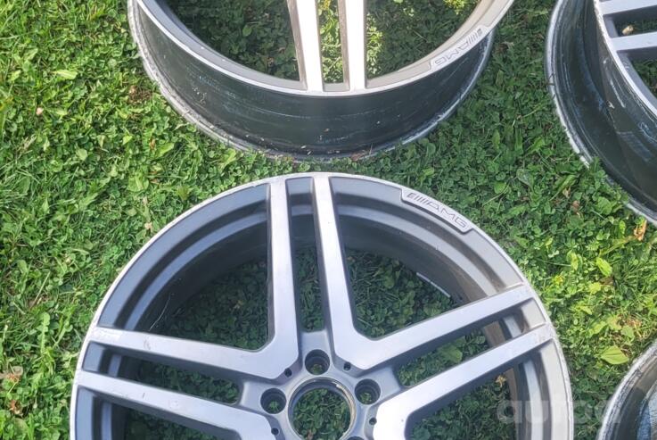 Amg, light alloy