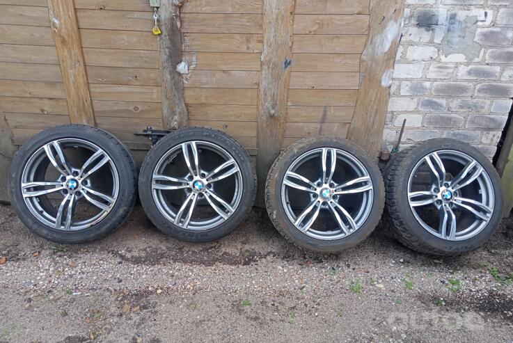 Bmw, light alloy