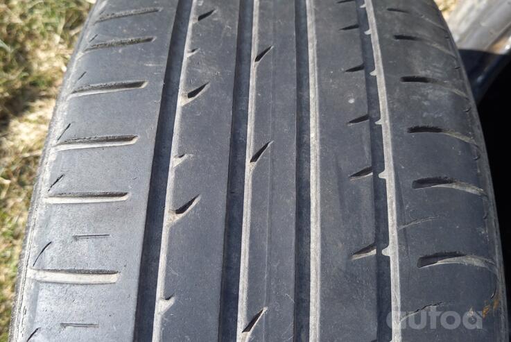 Hankook 235/55R19